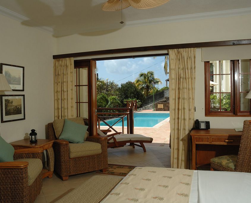 bequia_pool_suite